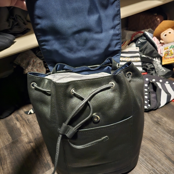 Cole Hann Backpack - Picture 2 of 7